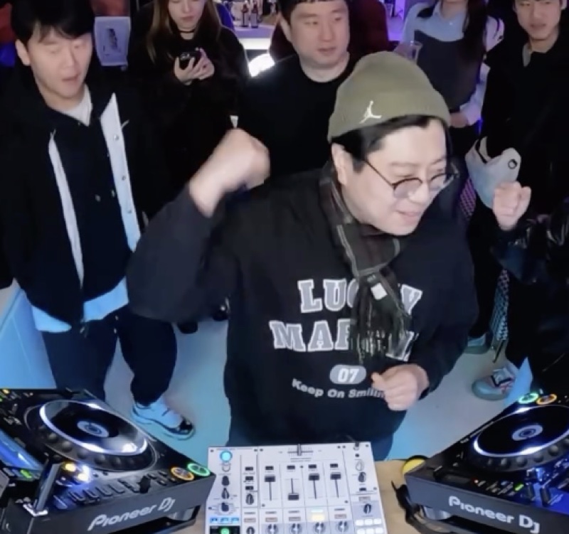 TBD 프로필 사진